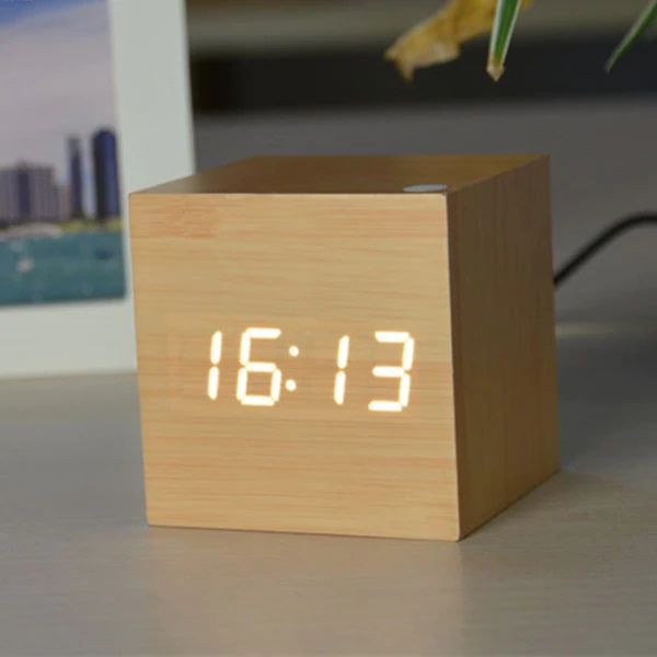 CUBE DIGITAL DESK CLOCK
