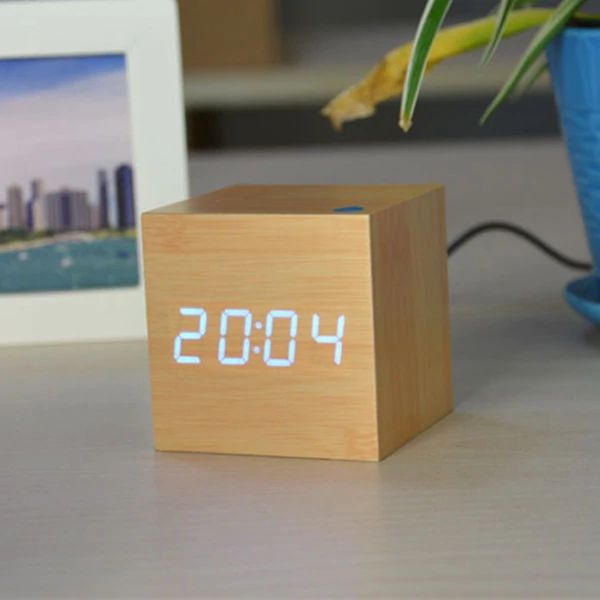 CUBE DIGITAL DESK CLOCK