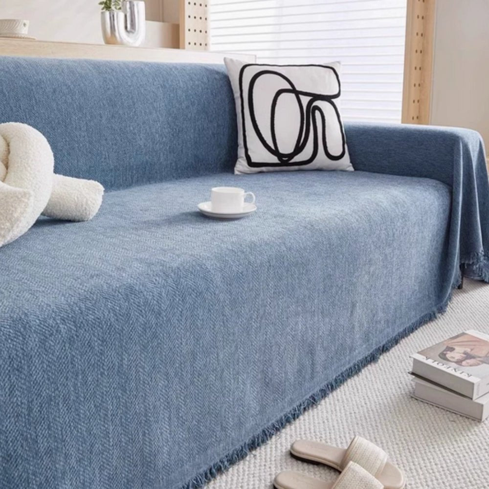 SofaShield – Minimalist sofa cover, leak-proof and easy to clean