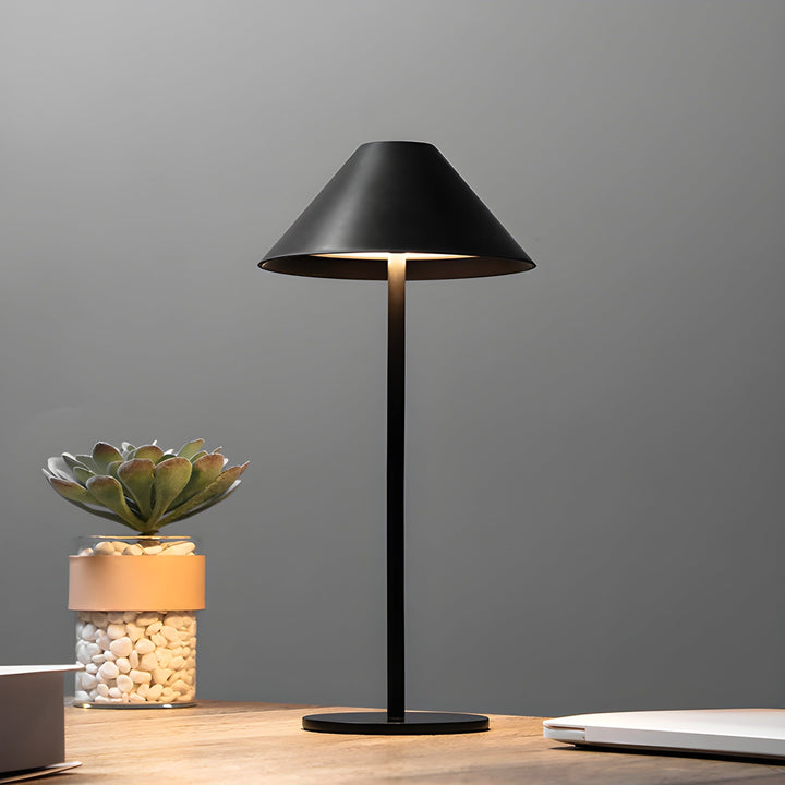 Minimalistic dimmable Touch table lamp - waterproof and rechargeable light colour