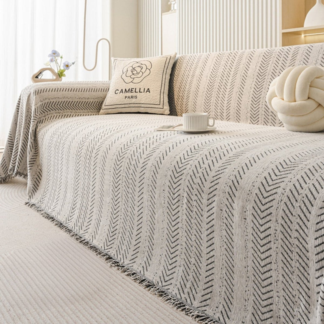 TexturaHome – Scratch-resistant chenille sofa cover