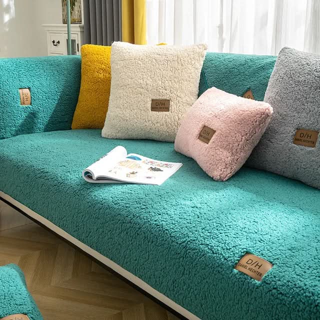 Zora - Durable, stylish, and elegant sofa cover