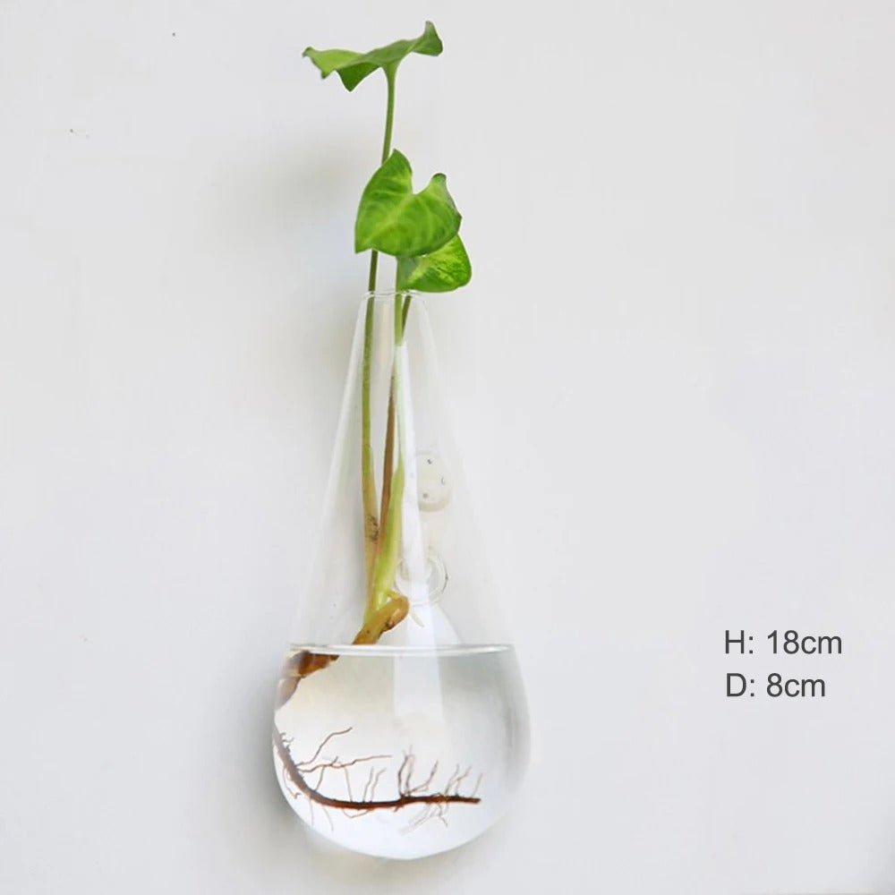 Wall vase made of glass