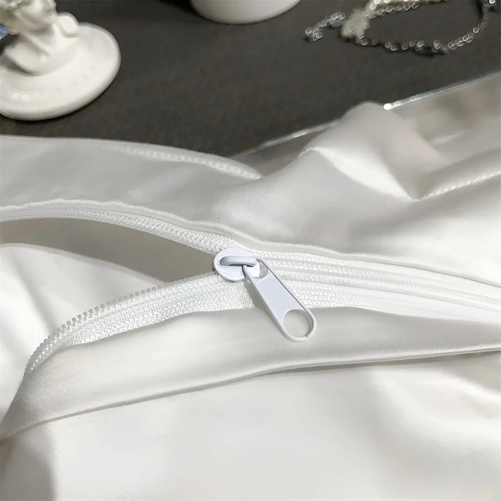 UltraCool bedding - Luxury Bamboo Bedding: Silky Soft and Temperature Regulating