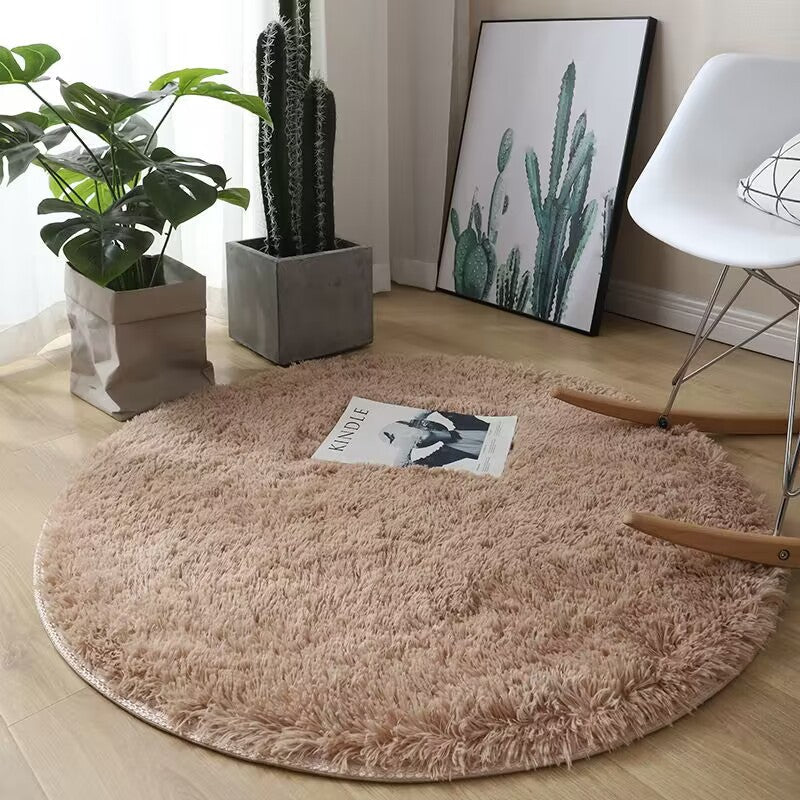 Cozy soft round rug