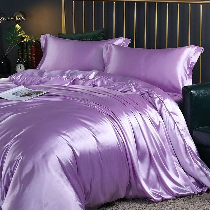 SilkEssence Luxury Bedding Set - Ultimate Comfort &amp; Elegance