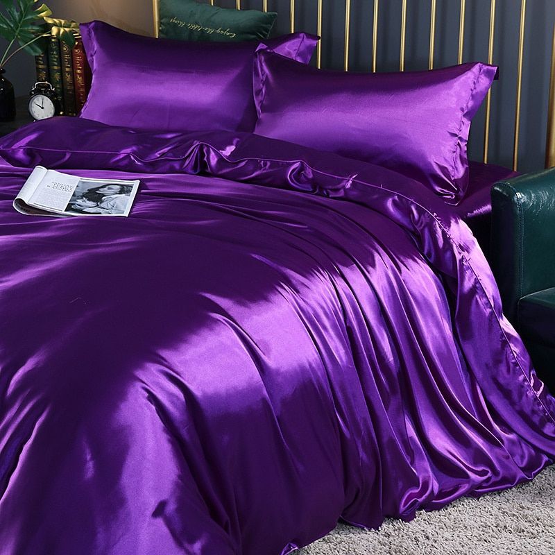 SilkEssence Luxury Bedding Set - Ultimate Comfort &amp; Elegance